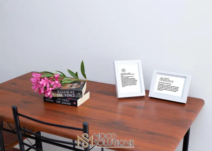 Polys Moodsolutions Living Polychrono