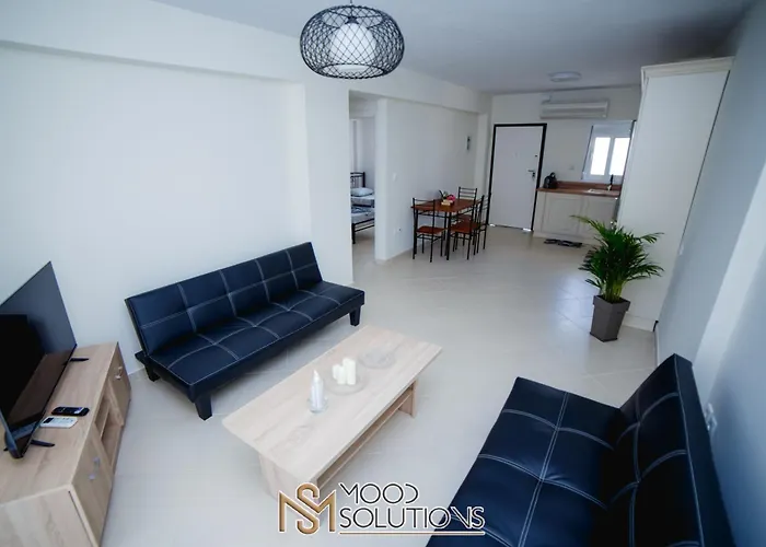 Polys Moodsolutions Living Polychrono